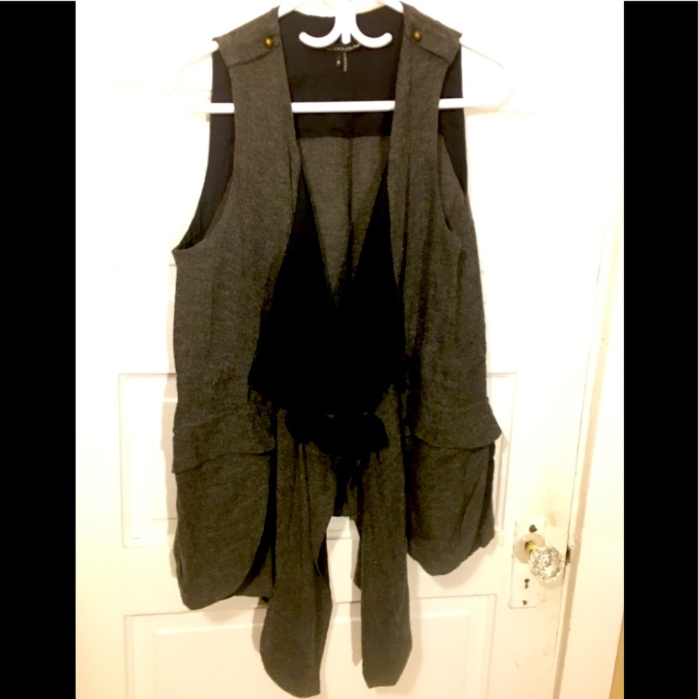Beautiful wool blend vest - Picture 1 of 6